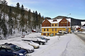  Pension Cortina  Печ Под Снежкой